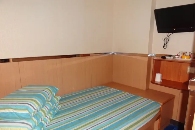 غرفة مفردة بسرير فردي، Fortune Hotel 1/2