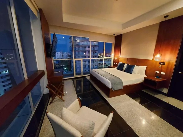 Presidential, Suite, Wyndham Manta Sail Plaza Hotel and Convention Center 1/5