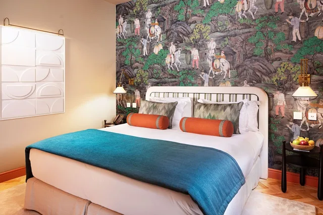 Superior, King Bed, Hotel Infante Sagres Porto 4/10