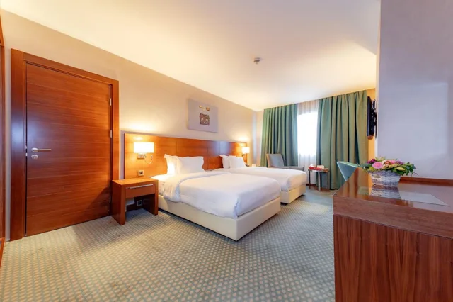 غرفة ديلوكس بسريرين منفصلين، Nevali Hotel 4/10