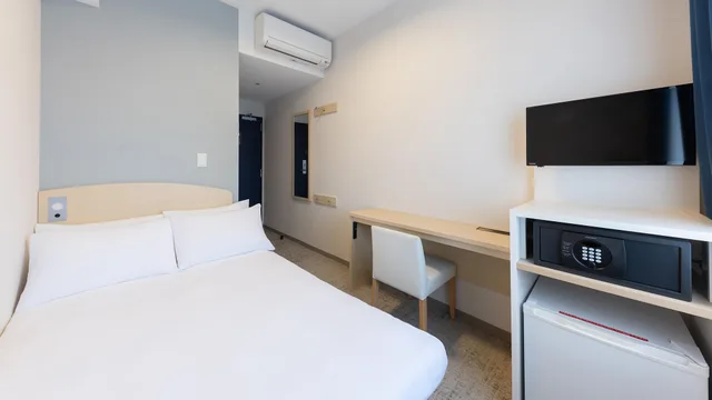 Semi Room, Standard, Semi Double Bed, Smoking, BRACKETS HOTEL Osaka Hommachi 1/1