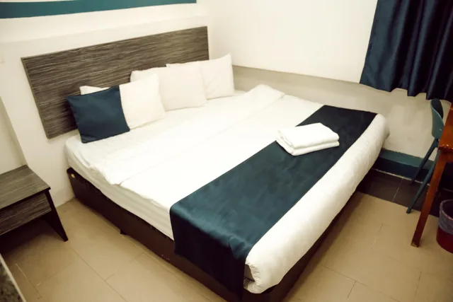 غرفة ديلوكس بسرير كينج، My Home Hotel Pekeliling 2/3