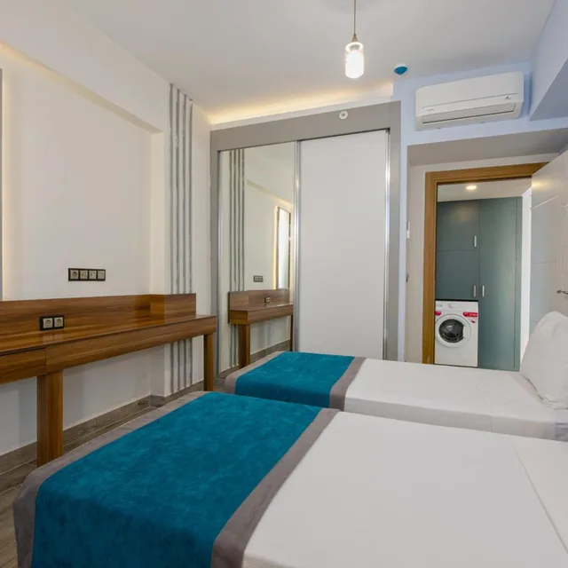 Deluxe, Suite, CITRUS PARK HOTEL 3/5