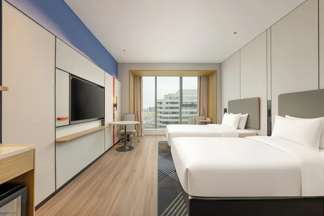 Holiday Inn Express Qinhuangdao Haigang By IHG، تشنهوانغداو 15/36