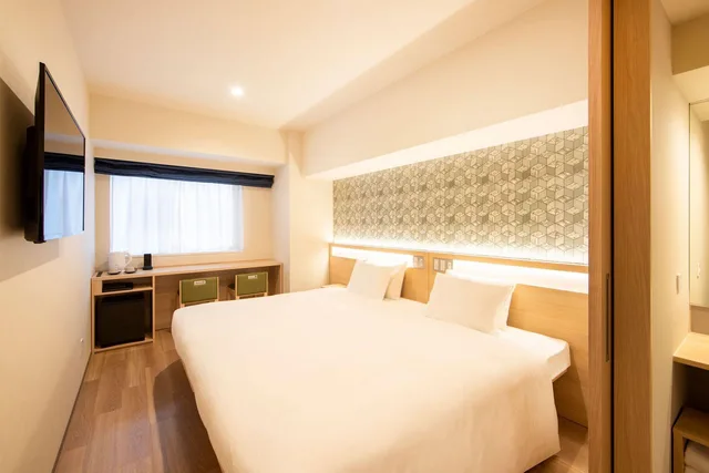 غرفة قياسية بسرير كينج، Karaksa Hotel Tokyo Station 1/1