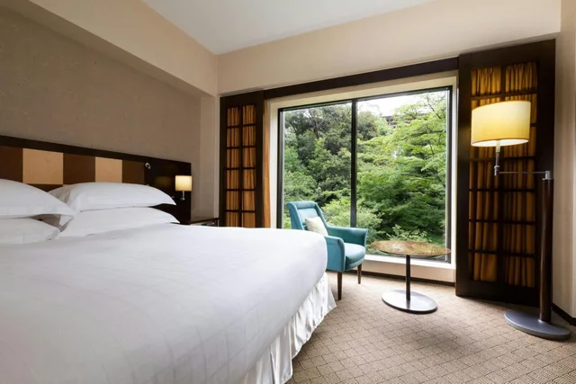 غرفة كومفورت ديلوكس بسرير كينج، Sheraton Miyako Hotel Tokyo 2/8