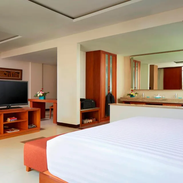 جناح بسرير كينج، Sun Island Hotel & Spa Legian 3/8