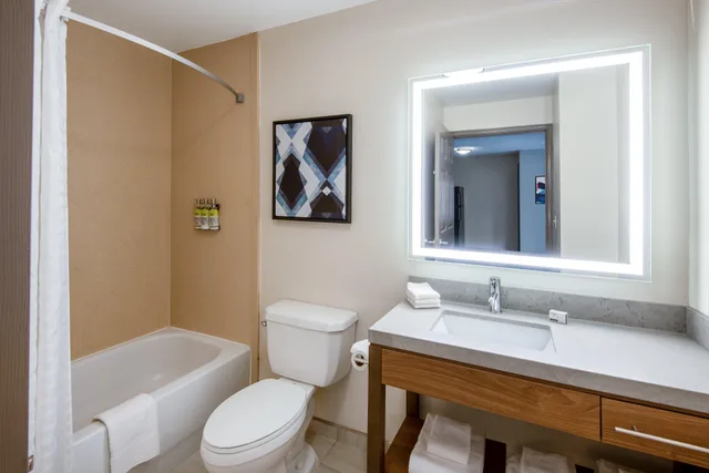 استوديو بسرير كوين، Candlewood Suites Manassas 3/3