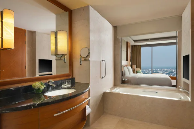 جناح جونيور، Jw Marriott Medan 2/2