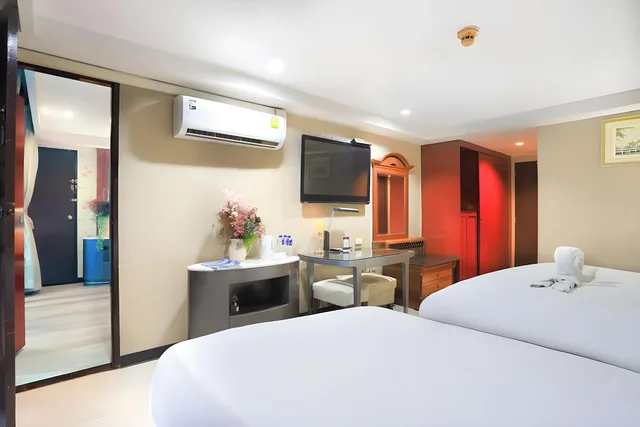 جناح عائلي، Diamond City Hotel 1/3