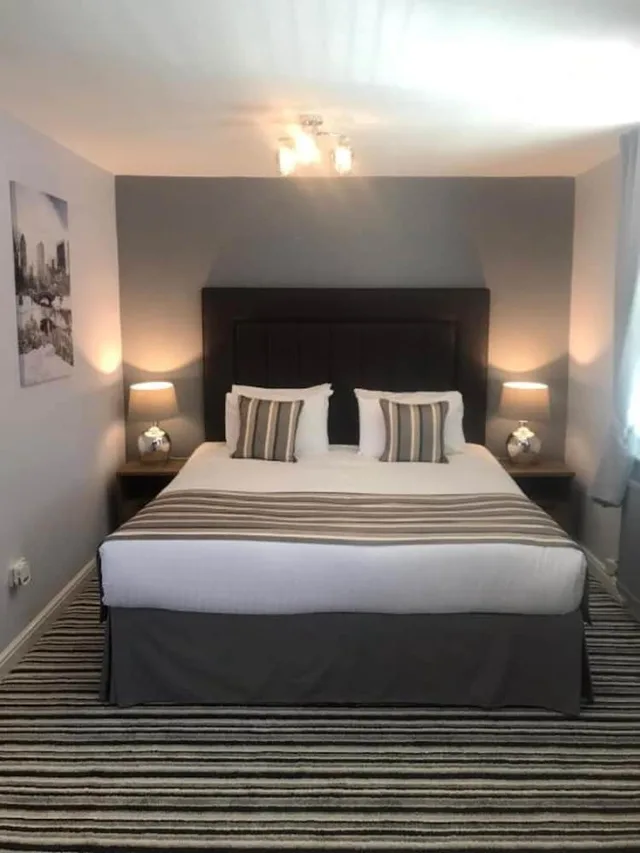 غرفة ديلوكس بسرير مزدوج، Dancenter East Midlands Airport 1/3