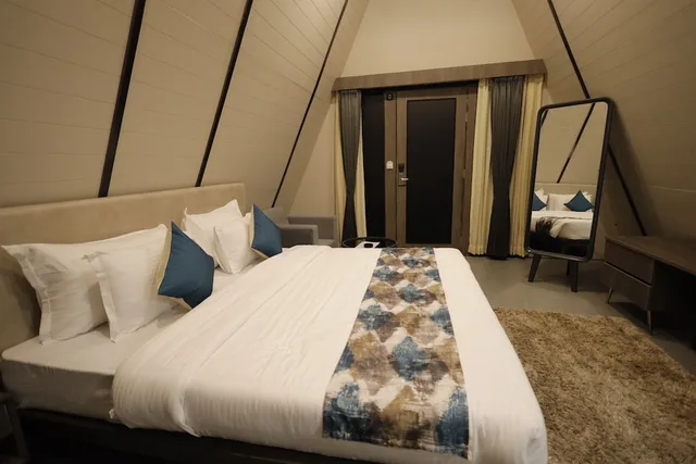 Premium, Cottage, Plunge Pool, Vindhyachal Resort 1/5