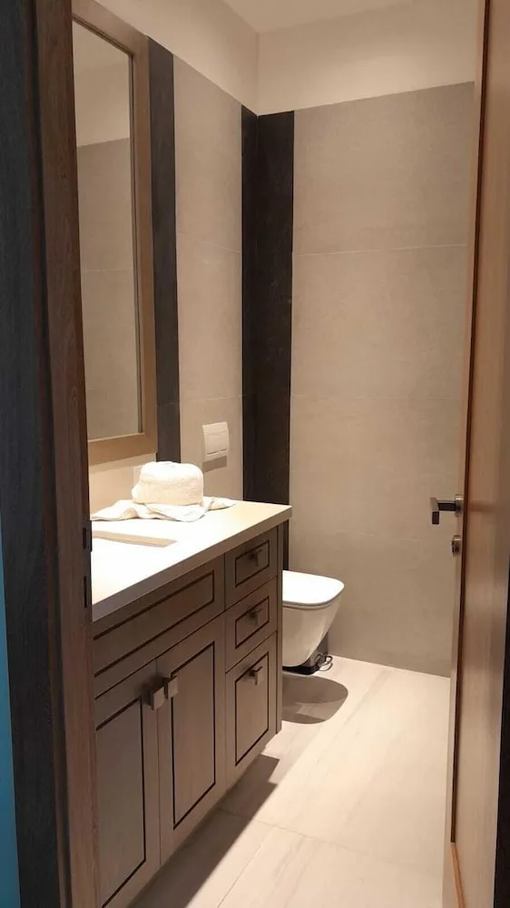 غرفة قياسية بسرير كوين، Hotel Cordelia Resort & Spa 7/7