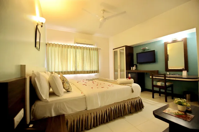 Super, Deluxe, Double Bed، Ashish Palace 9/10