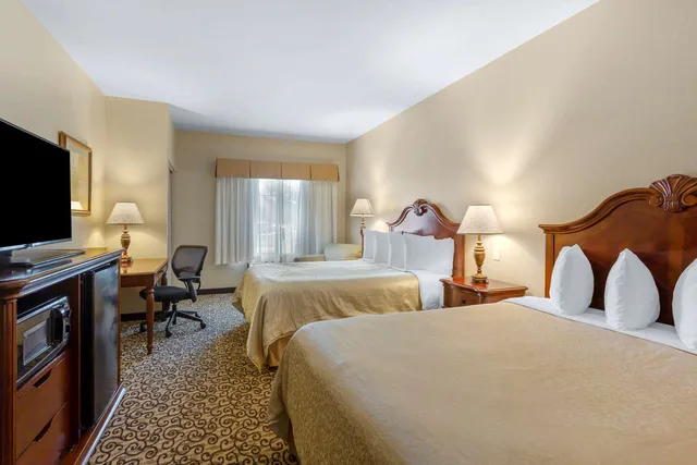 غرفة بسريرين كوين لذوي الإعاقة، Best Western Plus Fossil Country Inn & Suites 1/4