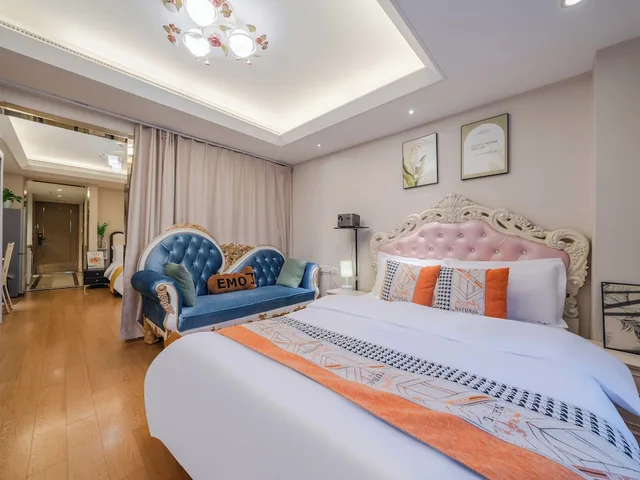 غرفة عائلية بسريرين منفصلين وسرير كوين، Shanghai Jubelle Boutique Apartment 1/4