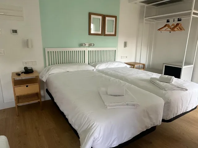 غرفة بسريرين منفصلين، Hotel Virgen de Covadonga 6/10