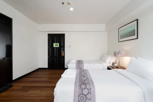 جناح عائلي بسرير كينج وسريرين منفصلين، Lily Hotel Bangkok 2/10