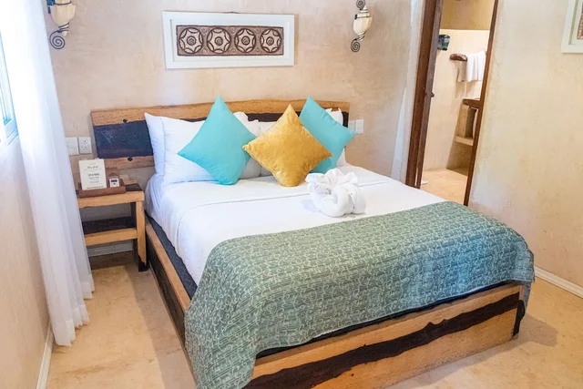جناح بسرير كينج وسرير فردي بإطلالة على المسبح، Villa Las Estrellas 4/10