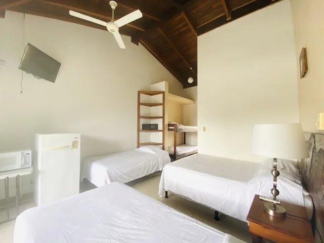 غرفة كومفورت بفراش فوتون وسرير فردي، Hotel Mar Rey 3/10