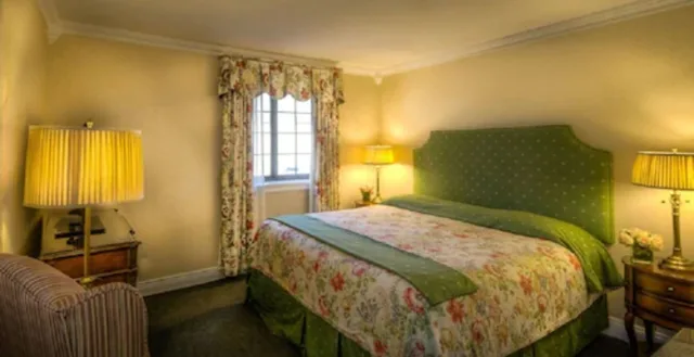 Mayfair, King Bed، The Red Coach Inn 4/7