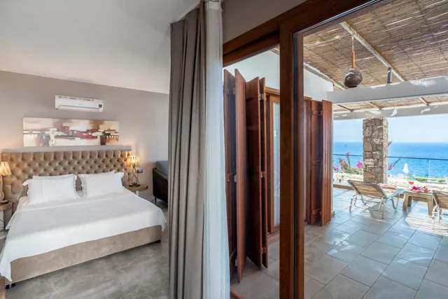 جناح جونيور، Vega Aparts & Residences 2/3
