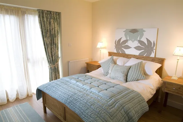 2 Bedrooms, Luxury, Cottage, 1 King and 1 Single Beds, Kitchen, Garden Area، Longlands Inn And Restaurant 2/10