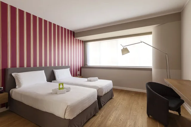 Twin room, B B Hotel Hotel Trapani Crystal 3/8