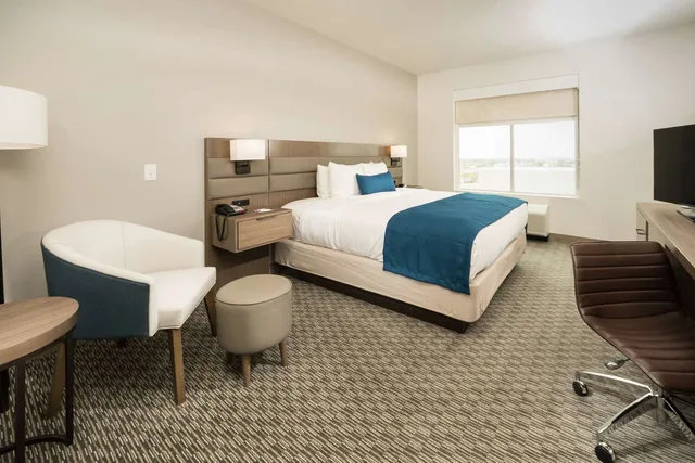 غرفة بسرير كينج لذوي الإعاقة، Wingate by Wyndham Austin North 5/5