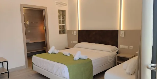 Premium, Partial Ocean View, Balcony, Rocabella 1/4
