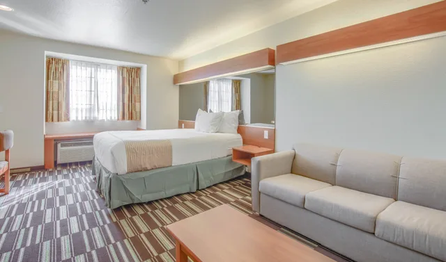 جناح استوديو بسرير كوين، Microtel Inn & Suites by Wyndham Gulf Shores 10/10