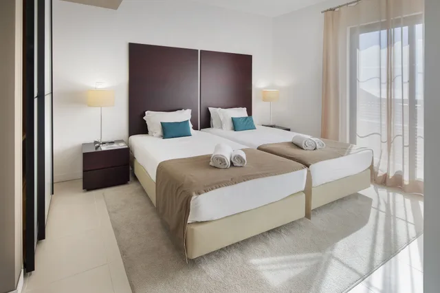 شقة بسرير مزدوج وسريرين منفصلين بشرفة بغرفتي نوم، Belmar Spa and Beach Resort 1/6