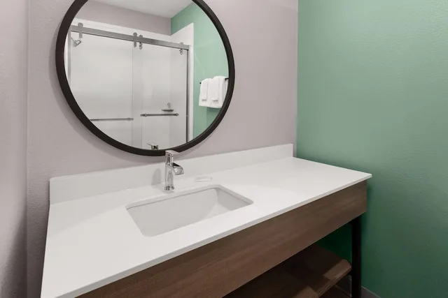جناح بسرير كوين، ECHO Suites Extended Stay by Wyndham Austin Round Rock 10/10