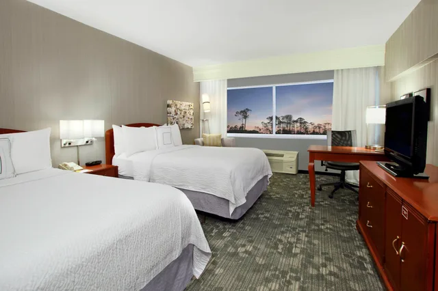 غرفة بسريرين مزدوجين، Courtyard by Marriott Lyndhurst Meadowlands 1/5