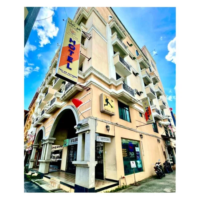 غرفة بسرير كوين، Flora Place Hotel 1/1