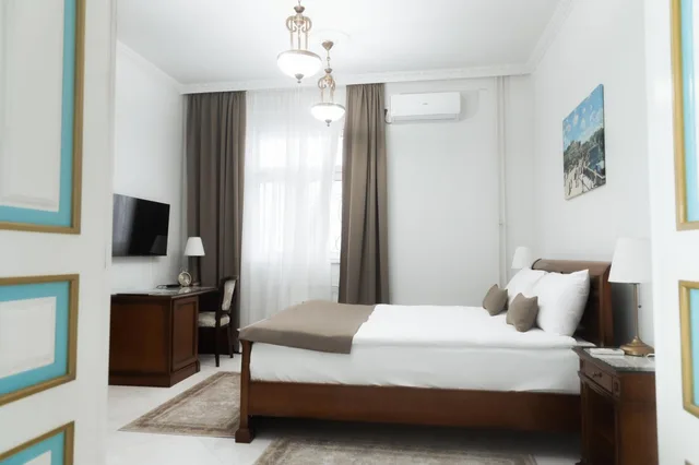 غرفة قياسية بسرير مزدوج، Jardin Hotel Belgrade 2/6