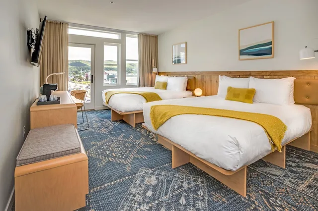 غرفة بسريرين كوين لذوي الإعاقة، SaltLine Hotel 1/3