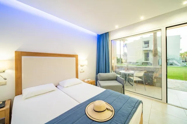 Premium, Triple, Lateral Side Sea View، Aeolos Beach Resort Crete 7/10