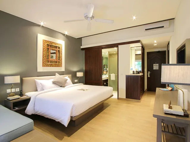 Deluxe, King Bed, Pool View, Garden Wing، Novotel Bali Benoa 5/9
