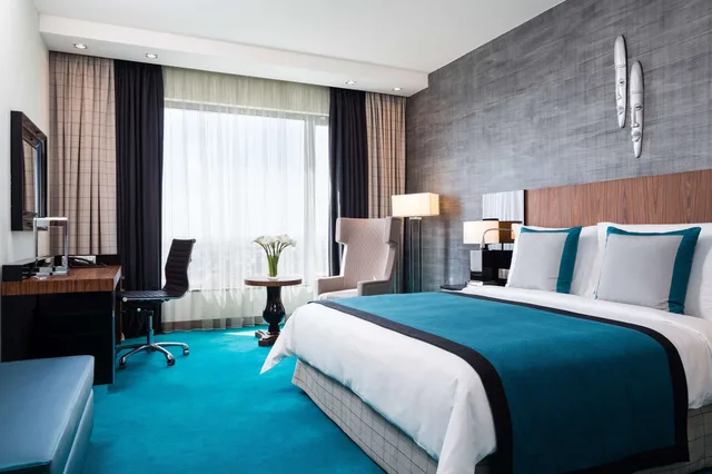 غرفة تنفيذية بسريرين منفصلين بإطلالة على المتنزه، RADISSON BLU HOTEL NAIROBI UPPER HILL 8/10