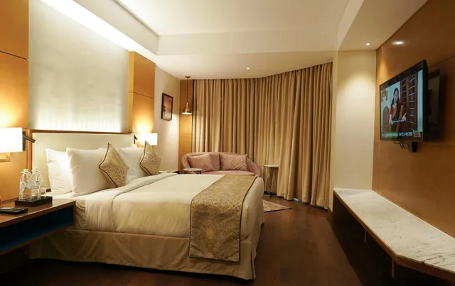 جناح غراند، Gokulam Grand Hotel Thiruvananthapuram 2/2
