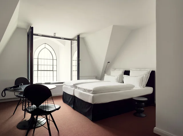 غرفة كبيرة بسرير كوين، The Qvest Hideaway 2/4