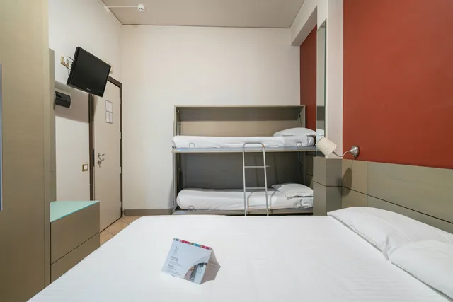 Room, Quadruple, Hotel Palace 1/6