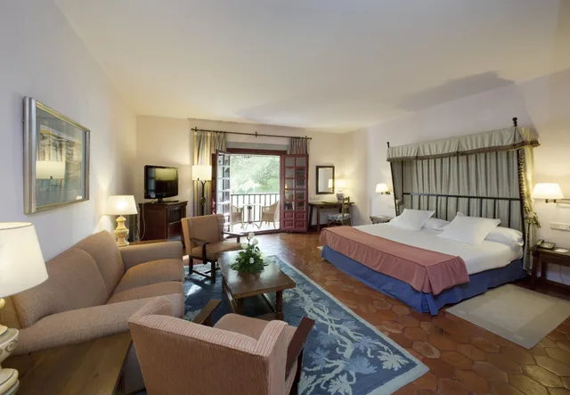 Standard, Twin Beds, Murphy Bed, with Extra Bed، Parador De Albacete 9/10