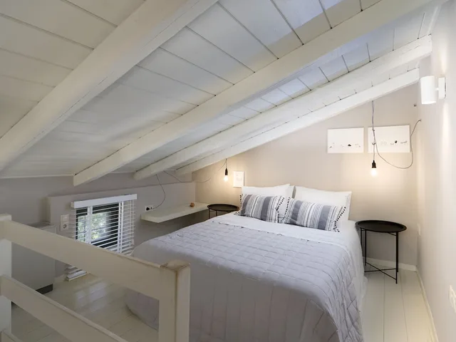 لوفت ديلوكس بسرير مزدوج مع أريكة، Eliathos Residence Houses 2/10