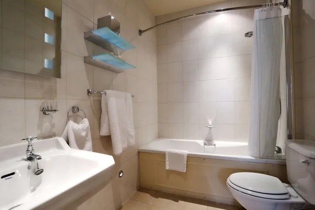 غرفة كلاسيكية بسريرين منفصلين، The Belmont Hotel, Leicester 5/6