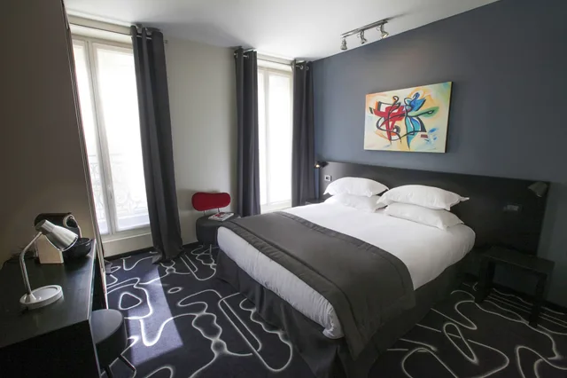 غرفة بسرير مزدوج أو سريرين منفصلين بشرفة، Hotel Helussi 5/10