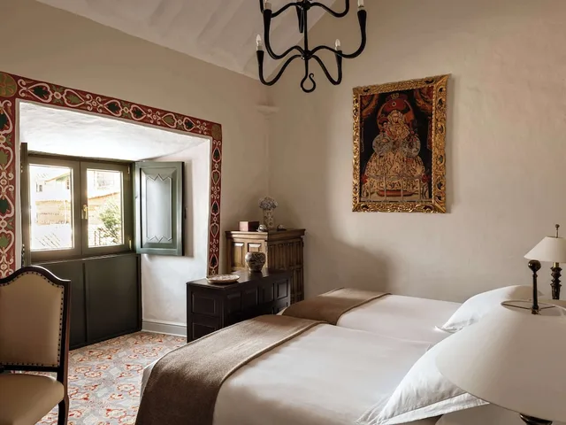 Deluxe, King Bed, Hydromassage، Monasterio, A Belmond Hotel 1/3