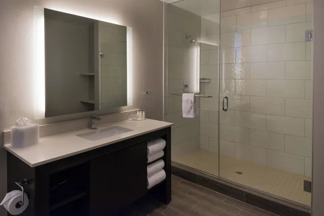 جناح بسرير كينج بغرفة نوم واحدة مع أريكة، Residence Inn Palo Alto Menlo Park 5/7