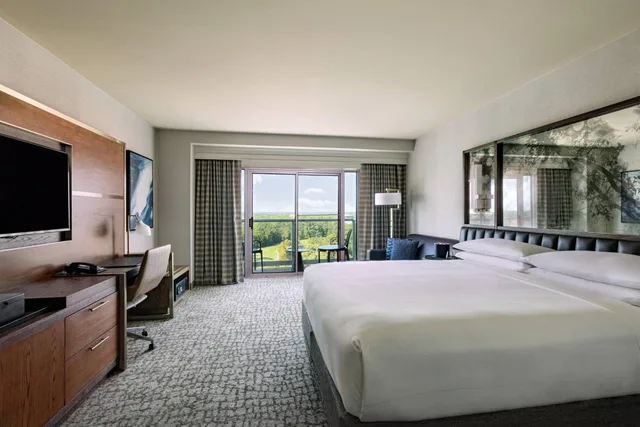 غرفة بسرير كينج، The Woodlands Waterway Marriott Hotel And Convention Center 1/12